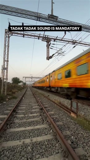 full speed Tejas express#railwaycontent #railvlogger #please_subscribe_