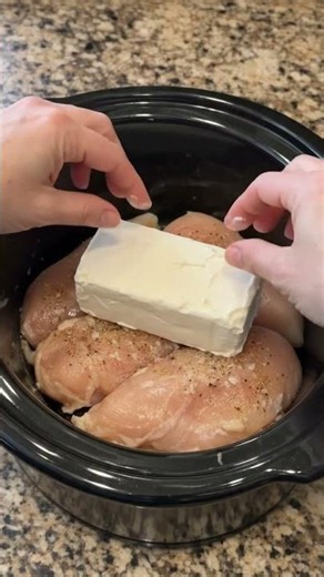 Slow Cooker Cream Cheese Chicken
