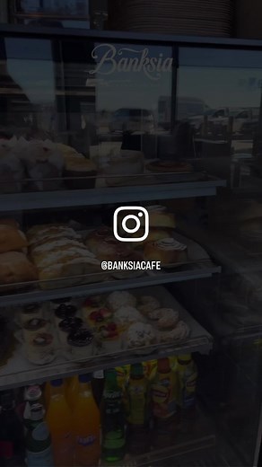 what else could you possibly be looking for????!! #sydneycafe #dessert #trendingsong #maninfinance #banksiacafe