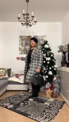 Viviana Pilato on Instagram: "Fit ceck 😝😝😝😝"