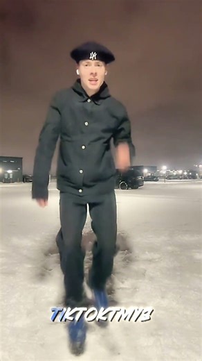 This beat got me moving like 🕺💃 - Tiktok dance challenge 4K Edit #shorts #tiktok