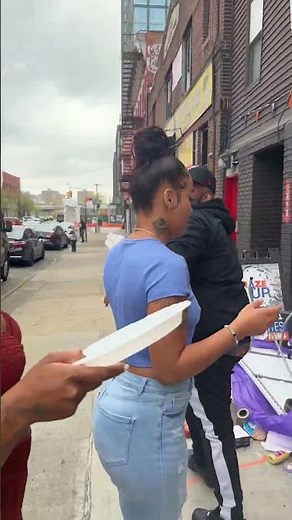 QUEENZFLIP GETS MAD AND FLIPS TABLE IN THE BRONX!! NO BURGER