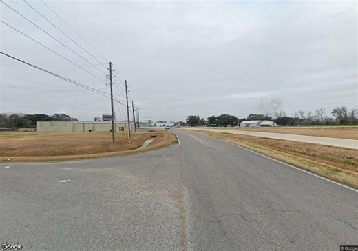 000 Fairchild Dr, New Iberia, LA 70560 | Homes.com