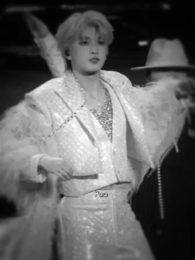 Bèo Gãy Liền: Video Hài Hước Về Những Trạng Thái Yếu Yếu