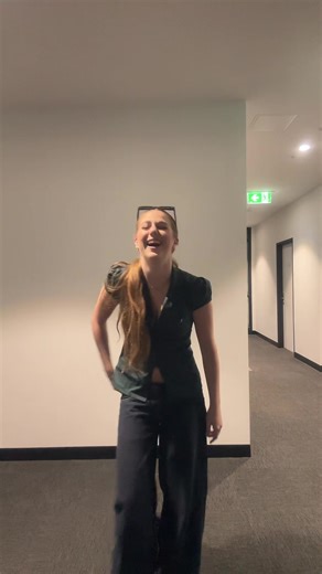 raegan cameron (@raegan.cameron)’s videos with Aperture - Harry Styles