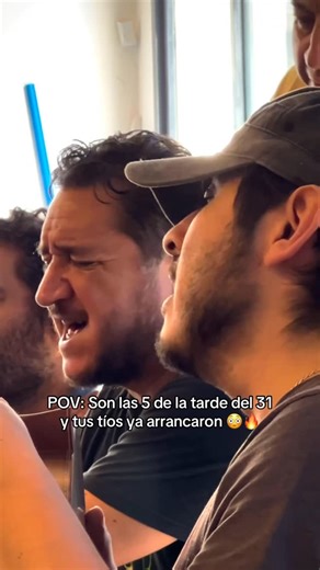 Canto 4 - Folklore on Instagram: "Qué canción le pedirían a los tíos? 👀 (Parte 2, para cerrar el año 😂🍷) #canto4 #folkloreargentino #salta #guitarreada #fyp"