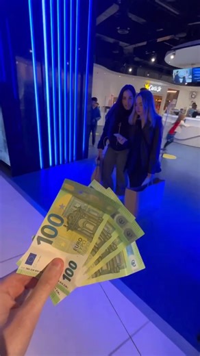 19K views · 248 reactions | Si llamas a tu EX mejor amiga! #challenge #fy #paratii #humilde #trendingreels #agarra #foryou #ChallengeAccepted #parati #color #viralreels #viral #reto #millonario #foryoupage #chicas #home #perros #llamadas #viralreel #vlog #latinoamerica | David Galvan | Facebook