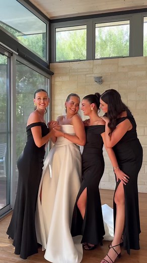 the most special morning getting ready with my girls 🤍 #weddingtiktok #2024bride #weddingtok #bride #wedding