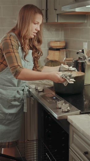 133K views · 243 reactions | Sometimes I just want to do everything myself, air conditioning included. Check out mrcooldiy.com if you want an easy, energy efficient solution. #mrcool #crunchymom #airconditioning #DIY PS - Maybe DO ask your spouse (especially with the bangs…) | MRCOOL | Facebook