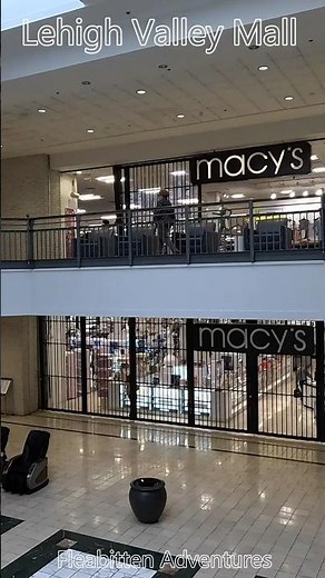 Macy's Opening for the Day at the Lehigh Valley Mall in Whitehall, Pennsylvania!