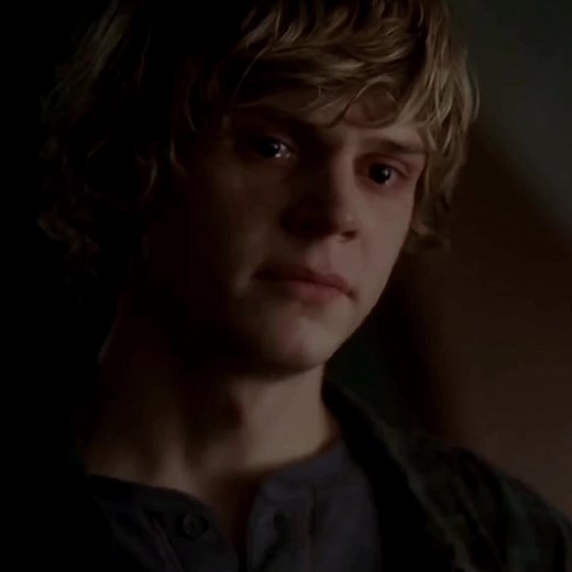 currently on ep 11 of the first season #ahs #americanhorrorstory #tate #violet #ahsedit #murderhouse #edit #fyp #fy #ahsedits180