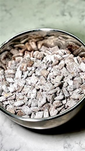 Ryan K Hunter on Instagram: "Puppy Chow AKA Muddy Buddies ⬇️ . Ingredients . 1 box Chex Mix/Corn Mix 1 1/3 cup semi sweet chocolate chips 2/3 cup peanut butter 1/3 cup butter 1 1/3 tsp vanilla extract 3-4 cups powdered sugar Milk (optional) . Method . 1. Place Chex cereal in a much larger bowl than the amount of cereal you have. 2. In a microwave safe bowl, microwave your chocolate chips, peanut butter, and butter in 30 second increments. If your chocolate becomes too thick, add milk a few table