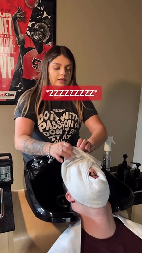 What goes through the mind of our Clients during our MVP experience? Relaxing shampoo ✔ Hot steamed towel ✔ Signature Scent ✔ Results: Pure bliss | Sport Clips Haircuts