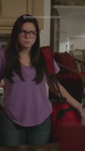 Haley Leaves Her Webcam On - Modern Family Scene Analysis