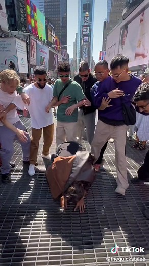 TIME SQUARE TAKEOVER!!!! #Quickstyle #dance #ny #newyork #timesquare #fjp