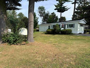 26 Oak Grove Trail, Nashua, NH 03062 - MLS 5004777 - Coldwell Banker