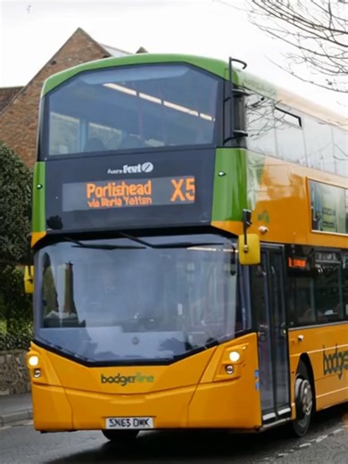Exploring the Wright Streetdeck Ultroliner in Bristol
