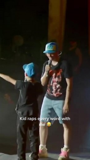 Should I rap with fans on the College Park Tour? #logic #concert #collegepark