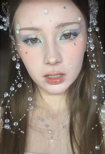 Mermaid Makeup Tutorial: Create Sparkling Looks
