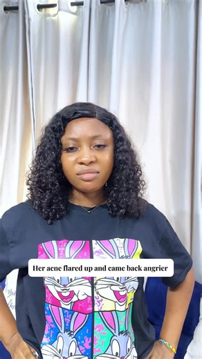 | THE BEAUTY COGNOSCENTE | on Instagram: "I told my client: “Touch it and it’ll scar.” They touched it. The pimple smacked back 😌🤷‍♀️"