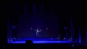 Il giorno 26 dicembre al “Teatro Diana” SPECIALE SPETTACOLO DI MEZZANOTTE. Con ospite Rocco Hunt✨ Vi aspettiamo | Alessandro Siani √