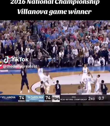 Aoril 14, 2016. UNC vs. Villanova for the title. Kris Jenkins hits a buzzer beater 3 to win the championship for the Villanova Wildcats #ncaabasketball #basketball #villanova #buzzerbeater beater