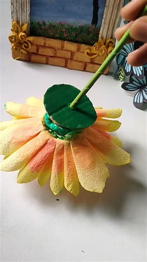 How to make a Dahlia from paper towels | Diy paper crafts #diy #craft #viralshorts