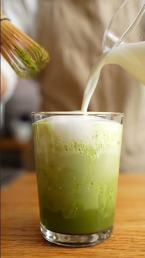 The Matcha Cloud Latte Everyone’s Making… Aesthetic Café Magic at HOME 🤤💚☁️