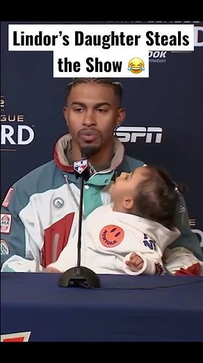 Fransisco Lindor’s daughter is so Cute! #mets #playoffs #pressconference