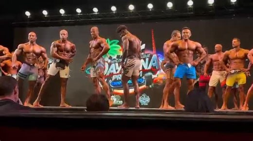 Kyron Holden on Instagram: "Clips from prejudging at this years @npc_ifbb_daytona_pro_am pro it felt good getting back up there had to shake some of the rust off forgot to smile for a lil bit lol solid line up up there for sure. Shout to to the homie @art_of_aesthetics_ for Capturing this video for me. More to post to come I promise 🔥🎯🙏🏾💪🏾"
