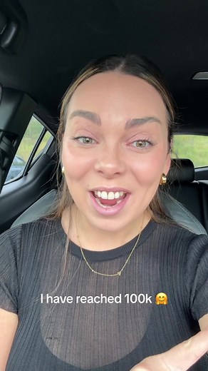 I have reached 100k and Aizen and I are about to make a cake for it 🤗🥰🥰🥰