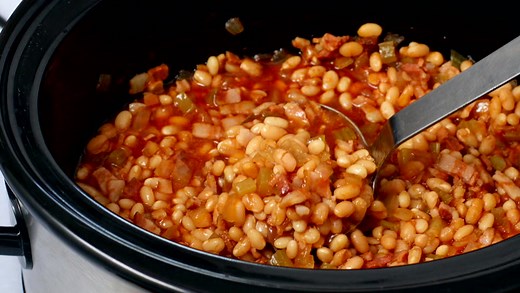 Slow Cooker Baked Beans - Culinary Hill.mp4