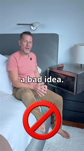 Warren Phillips on Instagram: "Your cell phone can be MICROWAVING your brain every night! 🧠🛜 We can all agree (I hope 😅) that a microwave by your head every night while you sleep is a bad idea… The bad news is if you sleep with your phone by your head every night - research indicates this may cause oxidative stress and harm to certain biological systems like your sperm and brain! 👉 Your cell phone emits radio frequencies and electric fields (especially while charg