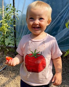 1.3M views · 241K reactions | She loves garden fresh tomatoes  | Plant Based Gabriel | Facebook
