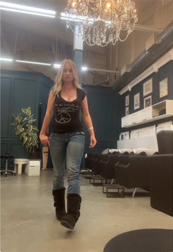 Platinum Blonde Fashion Inspiration