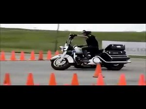 アメリカ米国 バイク スーパーテクニック 白バイ