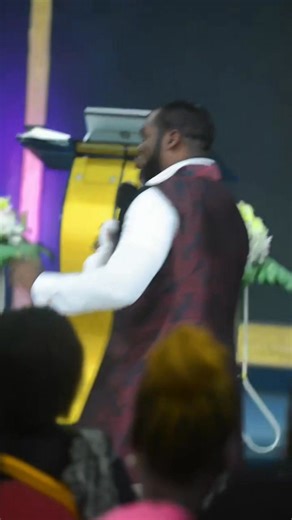 TU N'EST PAS APPELER POUR ÉCHOUER.........PUISSANT MESSAGE ET DÉCLARATION...ÇA SE PASSE À L'ÉGLISE PAROLE DE VIE HAUT-KISENSO AVEC PAPA IZATO NZEGE | IZATO NZEGE LE Serviteur