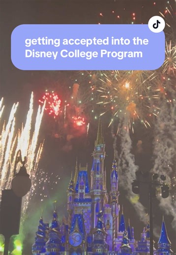 this is a sign you’ll be accepted into the Disney College Program 💜✨ best of luck to everyone preparing for the upcoming application cycle! #magikalmems #disney #dcp #disneycollegeprogram #disneyworld