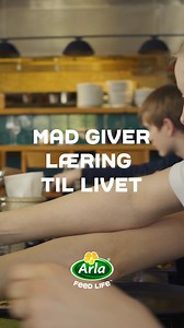 Kun 4 ud af 10 børn og unge mellem 10 og 15 år ved, hvordan man koger et æg 🥚 Det vil vi gøre noget ved med Arla Food Movers x Madklubben. | Arla