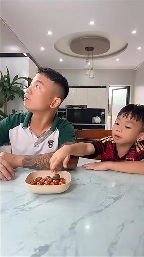 Cute kid pranks dad with chocolate 😂👁️😳Thoc TV