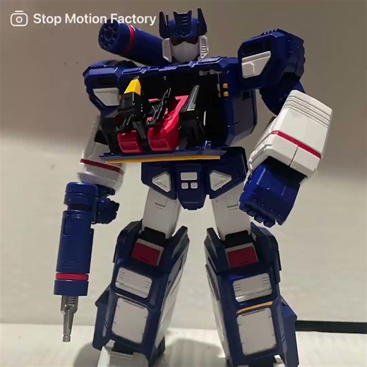 Sound wave and his kids transformer stop motion #transformers #stopmotion