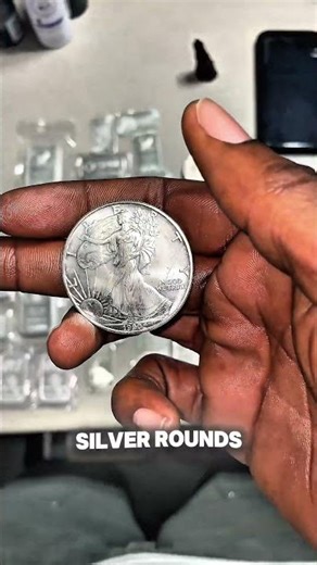 American Silver Eagles: Smart Buy or Overhyped? 👀 🇺🇸 #americansilvereagle #silverstacking #coins