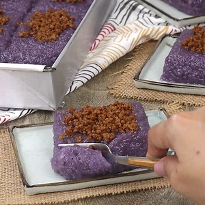 128K views · 335 reactions | Make your biko extra yummy with ube! https://www.kawalingpinoy.com/ube-biko/ #kawalingpinoy #biko | Kawaling Pinoy Recipe Blog | Facebook