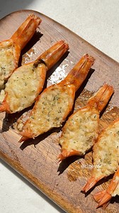 768K views · 2.1K reactions | Cheesy Garlic Shrimp Ingredients: • 500g large shrimp • 1 cup mozzarella cheese • 1/4 cup softened butter • 1/4 cup softened cream cheese • 4-5 cloves garlic • salt and pepper to taste #ulamideas #foodie #foodieph #easyrecipes #shrimprecipes #yummy | Tineydc | Facebook