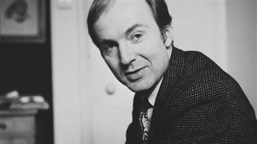 Beloved 'Bridget Jones' Actor Donald Douglas Dead at 92