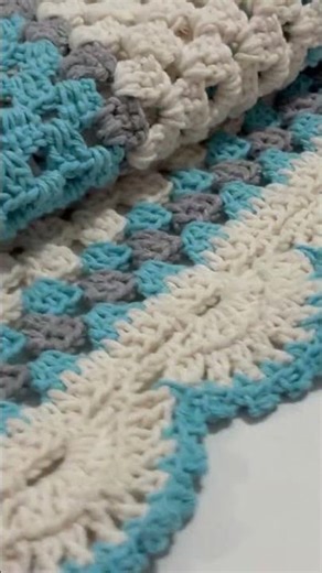 Rectangular Crochet Rug #crochet #crochetedbycrochet