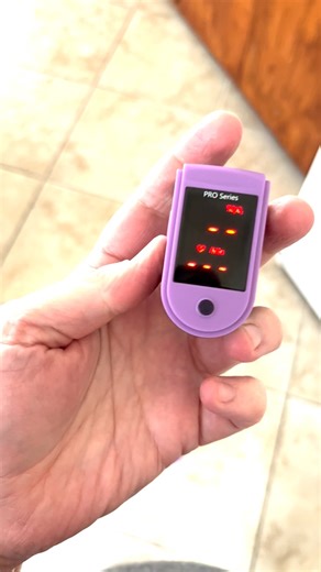 Watch Honest Review of the Zacurate Pro Series Pulse Oximeter on Amazon Live