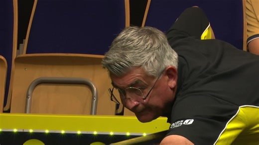 John Parrott rolling back the years in frame 2 🔥 | Snooker Legends