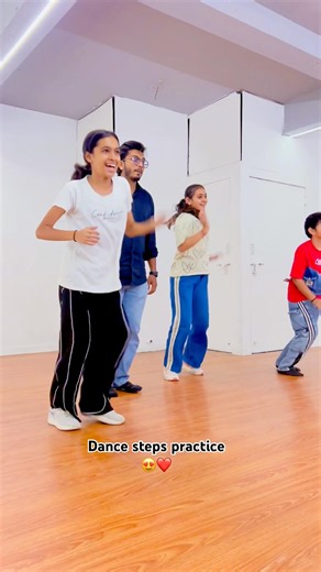 Trending ❤️❤️‍🔥#iamvrundalakkad #ytshorts #trendingsong #shortsfeed #shortvideo #shorts