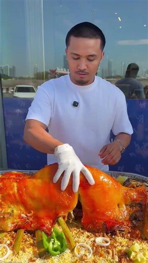 camel #food #hilarious #dontlaught #trendingshorts #foodie #youtubeshorts #funny #bigback #shorts